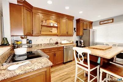 35 Deer Run #35, Bethel, CT 06801 - Photo 3