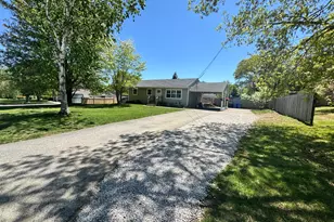 93 Georgia Rd, Montville, CT 06370 - Photo 3
