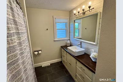 93 Georgia Road, Montville, CT 06370 - Photo 17