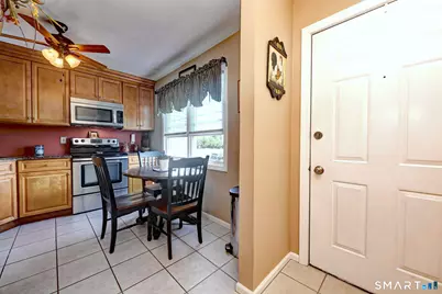22 Summit Commons #22, Derby, CT 06418 - Photo 7
