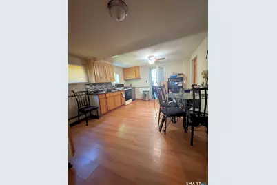 86 Maple Street, Meriden, CT 06451 - Photo 13