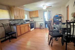 86 Maple St, Meriden, CT 06451 - Photo 13