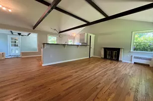 95 Riverside Dr, Hamden, CT 06518 - Photo 7