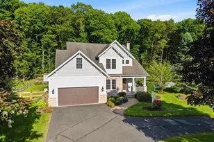 16 Harvest Ln, Bloomfield, CT 06002 - Photo 5