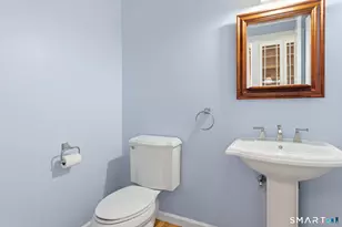 16 Harvest Ln, Bloomfield, CT 06002 - Photo 11