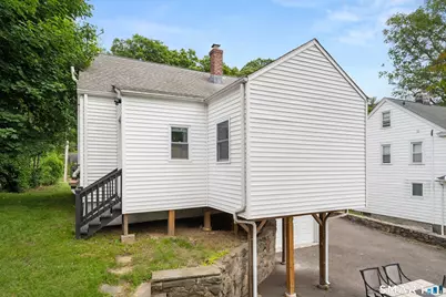 243 White Plains Road, Trumbull, CT 06611 - Photo 5