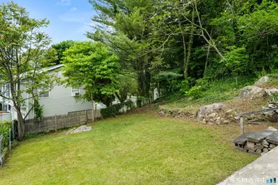 243 White Plains Road, Trumbull, CT 06611 - Photo 9