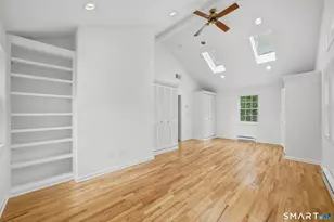 156 W Haviland Ln, Stamford, CT 06903 - Photo 17