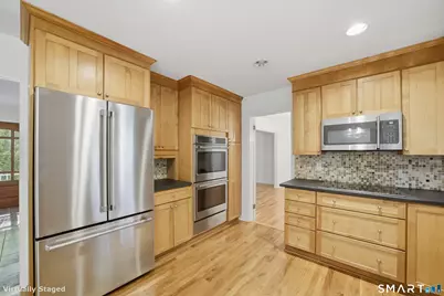 156 West Haviland Lane, Stamford, CT 06903 - Photo 5