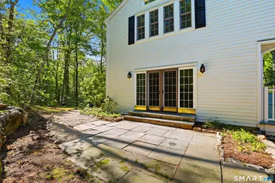 156 West Haviland Lane, Stamford, CT 06903 - Photo 5