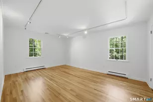 156 W Haviland Ln, Stamford, CT 06903 - Photo 25