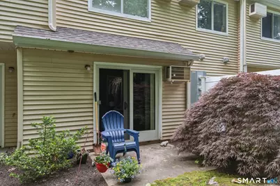 8 Rose Lane #26-11, Danbury, CT 06811 - Photo 3