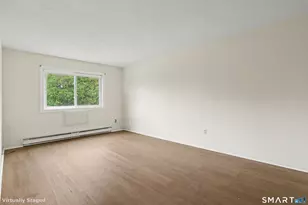 925 Longbrook Ave, Stratford, CT 06614 - Photo 3
