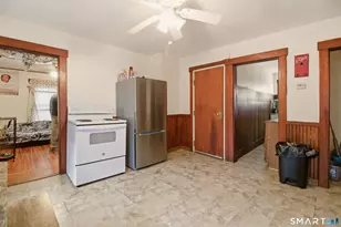 182 Vauxhall St, New London, CT 06320 - Photo 5