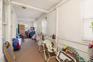 182 Vauxhall St, New London, CT 06320 - Photo 25