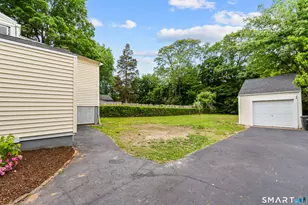 1590 Quinnipiac Ave, New Haven, CT 06513 - Photo 17