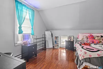 182 Deforest Avenue, Bridgeport, CT 06607 - Photo 13