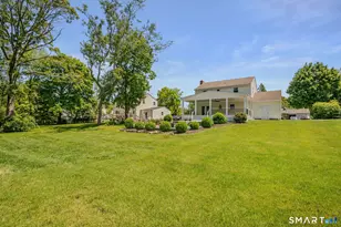31 Pegasus Dr, Groton, CT 06340 - Photo 3