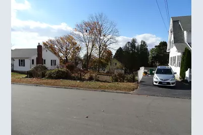 45 Olive Street, Waterford, CT 06385 - Photo 3