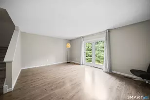 102 Oak Ridge Dr, Windsor Locks, CT 06096 - Photo 9