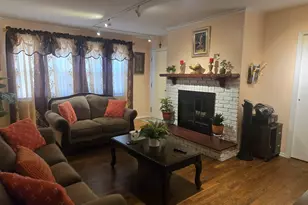 1307 Hope St, Stamford, CT 06907 - Photo 3