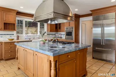 82 Arrowhead Way, Darien, CT 06820 - Photo 27