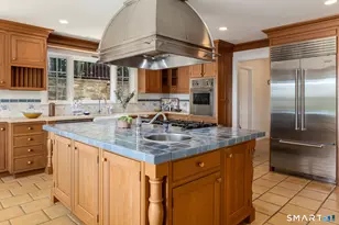 82 Arrowhead Way, Darien, CT 06820 - Photo 27