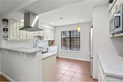 237 Strawberry Hill Avenue #42, Stamford, CT 06902 - Photo 11