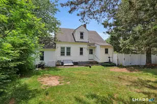 32 Maple St, Middlefield, CT 06481 - Photo 15