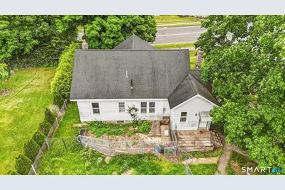 663 White Plains Road, Trumbull, CT 06611 - Photo 3