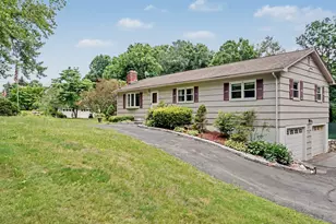 934 Jeremy Swamp Rd, Southbury, CT 06488 - Photo 1