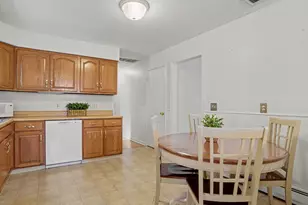 934 Jeremy Swamp Rd, Southbury, CT 06488 - Photo 11