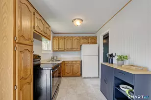 25 Yale Dr, Enfield, CT 06082 - Photo 5