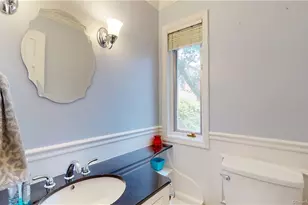 130 Forest St, Stamford, CT 06901 - Photo 9
