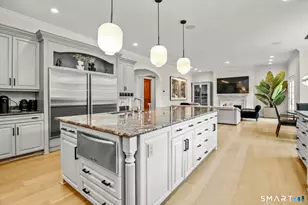 4 Cowdray Park Dr, North Castle, NY 10504 - Photo 11