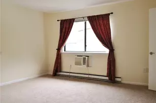 60 Lawn Ave, Stamford, CT 06902 - Photo 7