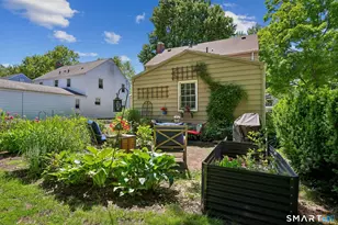 14 Dorset Rd, West Hartford, CT 06119 - Photo 37