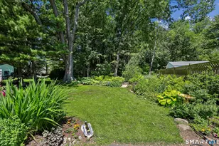 14 Dorset Rd, West Hartford, CT 06119 - Photo 39