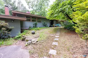 296 Ferguson Rd, Manchester, CT 06040 - Photo 3
