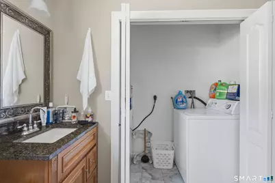 49 Allen Street, New Britain, CT 06053 - Photo 15