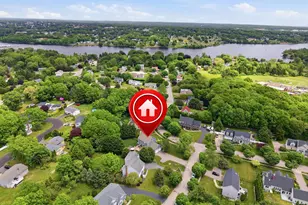 28 River Crest Dr, Stonington, CT 06379 - Photo 3