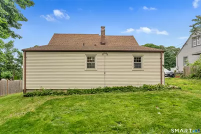 19 Lakeview Street, Meriden, CT 06451 - Photo 3
