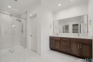 185 S Water St, Greenwich, CT 06830 - Photo 11