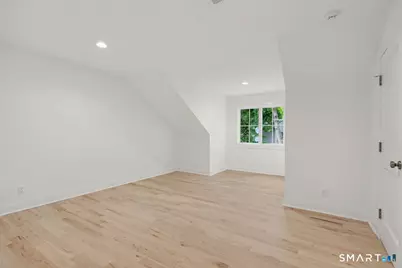 185 S Water Street, Greenwich, CT 06830 - Photo 17