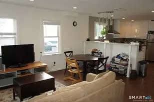 16 Manor St, Stamford, CT 06902 - Photo 3