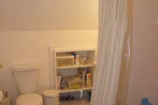 16 Manor St, Stamford, CT 06902 - Photo 9