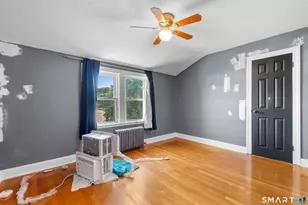 183 Perkins Ave, Waterbury, CT 06704 - Photo 17