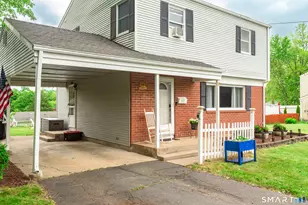 50 Putnam Ln, Enfield, CT 06082 - Photo 5