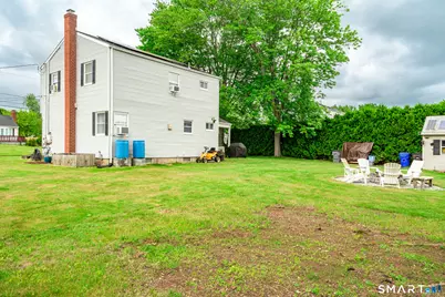 50 Putnam Lane, Enfield, CT 06082 - Photo 27