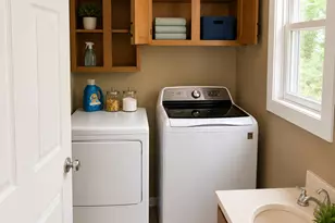56 Ingraham Pl, Bristol, CT 06010 - Photo 5
